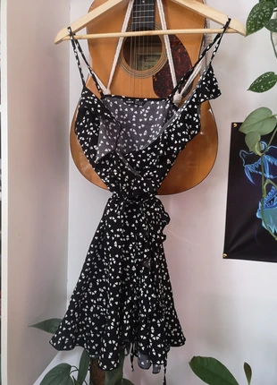 Robe d'été portefeuille, merk: Shein, staat: Goed, maat: XS / 34 / 6, € 4,00, € 4,90 inclusief Kopersbescherming