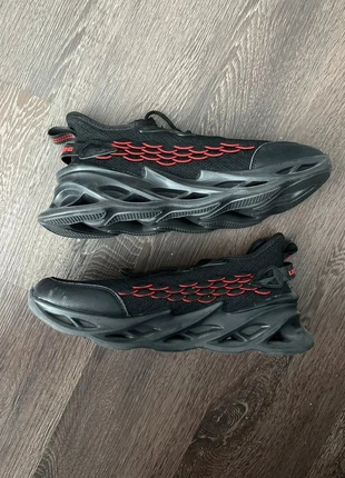 Black & Red Lightweight Chunky Sole Trainers – UK 11, brand: Unbranded, condition: Very good, size: 11, £6.88, £7.92 includes Buyer Protection