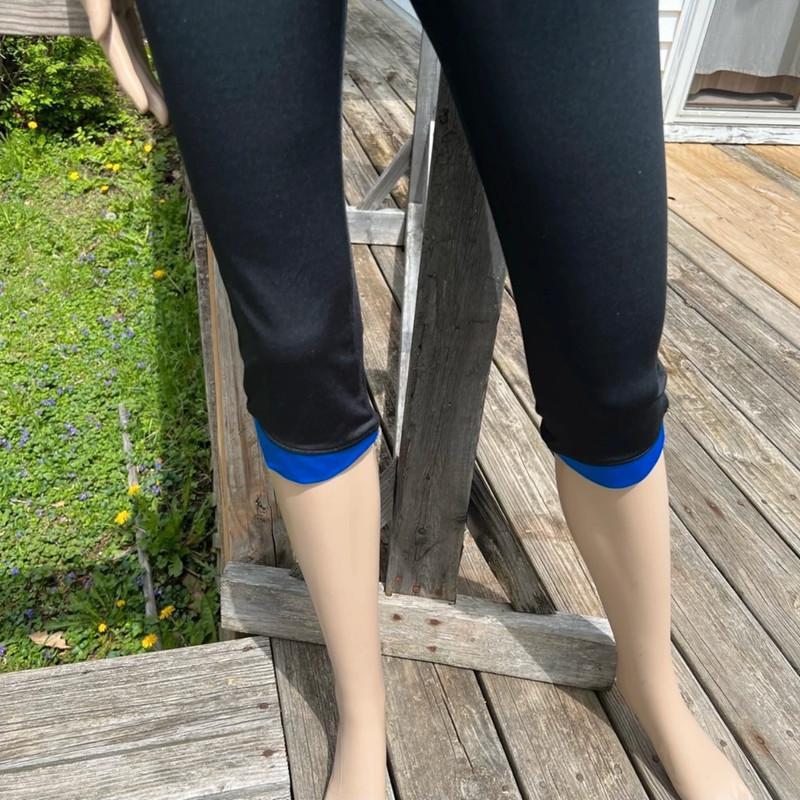 ‘W Sport’ Blue Contrast Fitness Capri! NEW! 4