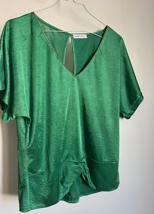 Tee shirt vert, brand: Cache Cache, condizioni: Ottime, taglia: M / IT 42 / EU 38, €4.00, €4.90 include la Protezione acquisti