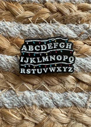 Pins Alphabet Stranger Things, brand: Stranger Things, condition: Very good, €4.00, €4.90 includes Buyer Protection Pro