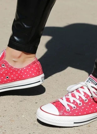 Converse basses femme Chuck Taylor All Star Ox style rouge taille 37,5, marke: Converse, zustand: Sehr gut, größe: 37.5, 29,00 €, 31,15 € inklusive Vinted-Käuferschutz