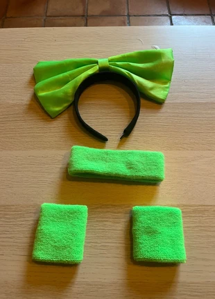 Déguisement années 80, marque: Amazon, état: Très bon état, taille: Taille unique, 4,00 €, 4,90 € Protection acheteurs incluse