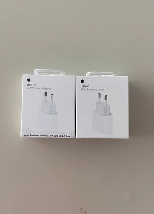 Apple Usb-C Adapter 20W (2 stuks), marque: Apple, état: Neuf avec étiquette, 25,00 €, 26,95 € Protection acheteurs (Pro) incluse