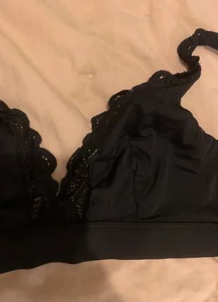 Soutien gorge, brand: Triangle, condition: Very good, size: 85B, €8.00, €9.10 includes Buyer Protection