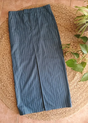 Jupe longue crayon fendue à l'avant bleu à rayures blanches, marque: Bershka, état: Très bon état, taille: S / 36 / 8, 6,00 €, 7,00 € Protection acheteurs (Pro) incluse