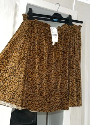 Jupe léopard, merk: Pimkie, staat: Nieuw met prijskaartje, maat: L / 40 / 12, € 5,00, € 5,95 inclusief Kopersbescherming