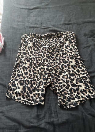 Short, femme enceinte, marque: Shein, état: Très bon état, taille: L / 40 / 12, 2,00 €, 2,80 € Protection acheteurs incluse