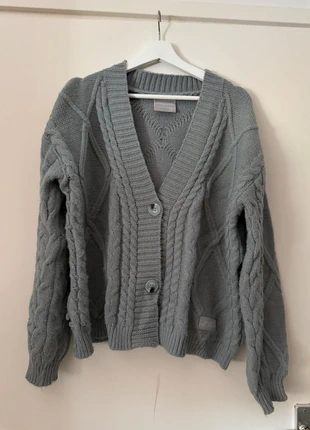 Taylor Swift Cardigan, marque: Taylor Swift, état: Neuf sans étiquette, taille: S / 36 / 8, 75,00 €, 79,45 € Protection acheteurs incluse