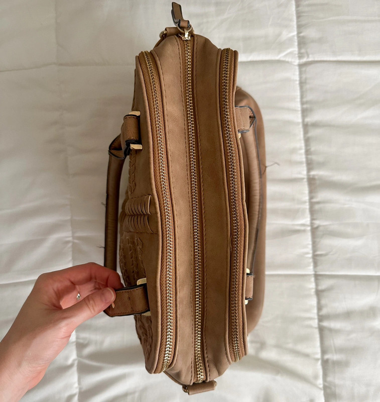 Brown three-part handbag 5