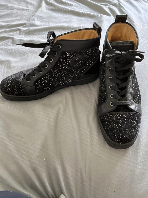 Black hot sale sparkly louboutin