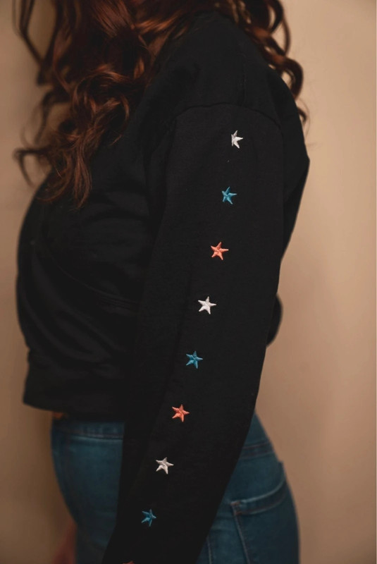 Le Lis Embellished Stars Long Sleeve Faux Wrap V-Neck Crop Sweatshirt in Black 3