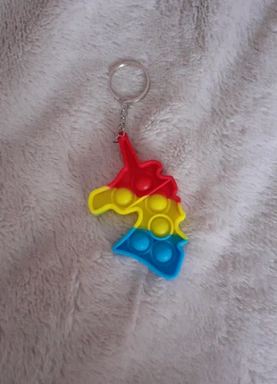 Porte-clés pop it licorne , brand: POP IT, condition: New without tags, €1.00, €1.75 includes Buyer Protection