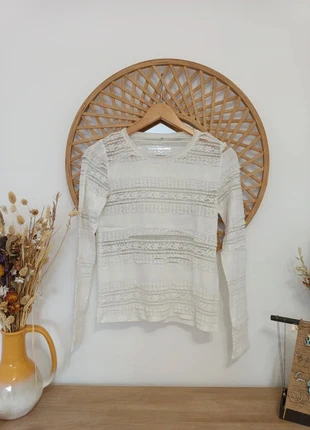 Top de encaje blanco roto de manga larga de Zara, merk: Zara, staat: Heel goed, maat: S / 36 / 8, € 12,00, € 13,30 inclusief Kopersbescherming