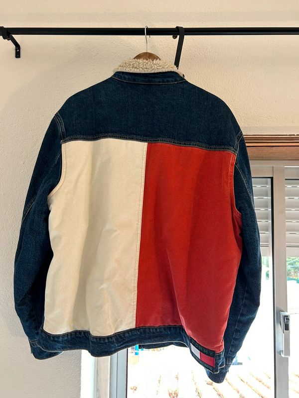 Vintage Tom Hilfiger jacket 3