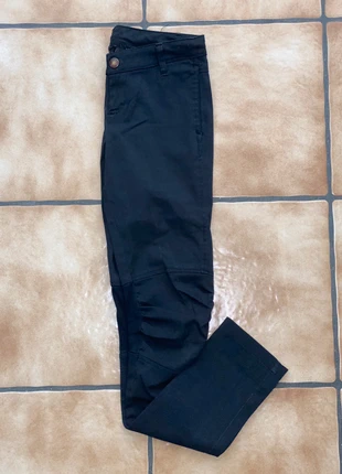 Pantalon Ikks 🖤, brand: IKKS, condizioni: Buone, taglia: XXS / IT 36 / EU 32, €5.00, €5.95 include la Protezione acquisti