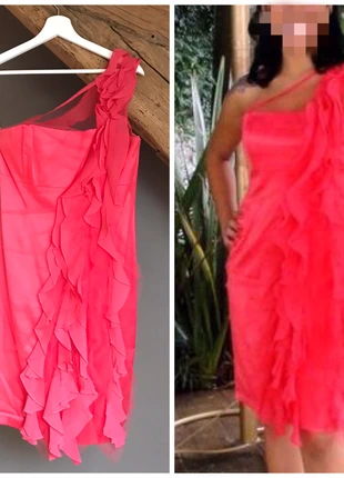 Robe de fête / robe de soirée asymétrique à volants Karen Millen - Rose Corail, merk: Karen Millen, staat: Nieuw zonder prijskaartje, maat: L / 40 / 12, € 80,00, € 84,70 inclusief Kopersbescherming
