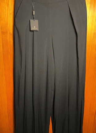 (NEUF) Pantalon palazzo-parachute fluide noir Massimo Dutti 🇪🇸 42/XL, marque: Massimo Dutti, état: Neuf avec étiquette, taille: XL / 42 / 14, 69,00 €, 73,15 € Protection acheteurs incluse