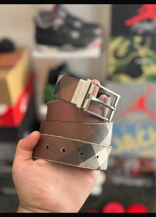 Burberry Reversible Checkered Leather Belt 110 cm, marke: Burberry, zustand: Sehr gut, größe: 110, 125,00 €, 131,95 € inklusive Vinted-Käuferschutz