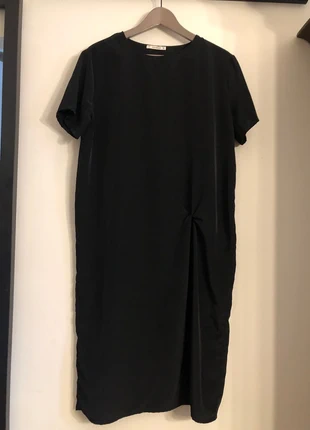 Robe soirée , marke: Pull & Bear, zustand: Sehr gut, größe: XL / 42 / 14, 6,00 €, 7,00 € inklusive Vinted-Käuferschutz