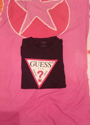 Guess Original T-Shirt – Perfect, Like New, marca: GUESS, estado: Novo sem etiquetas, tamanho: L / 40 / 12, €9.99, €11.19 inclui Proteção do Comprador