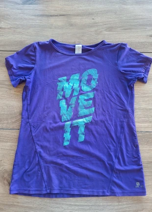 Tshirt sport Move It violet, marque: Domyos, état: Bon état, taille: 14 ans / 164 cm, 1,50 €, 2,28 € Protection acheteurs incluse