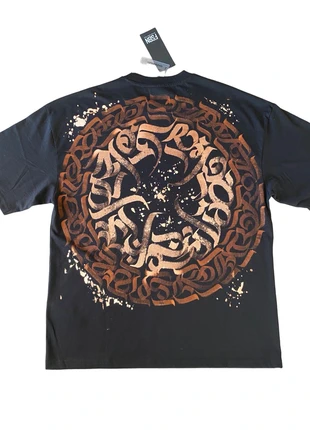 T-shirt oversize Circle, marque: Fait Main, état: Neuf sans étiquette, taille: M, 30,00 €, 32,20 € Protection acheteurs incluse