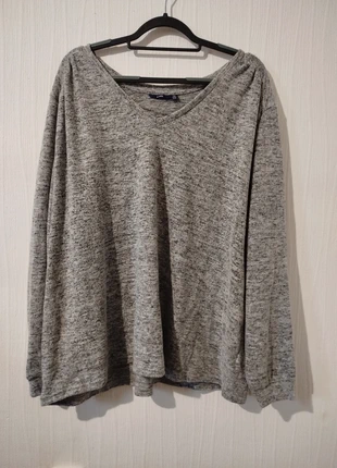 Pull fin Kiabi excellent état taille 54/56, brand: Kiabi, condition: Very good, size: 7XL / 54 / 26, €10.00, €11.20 includes Buyer Protection