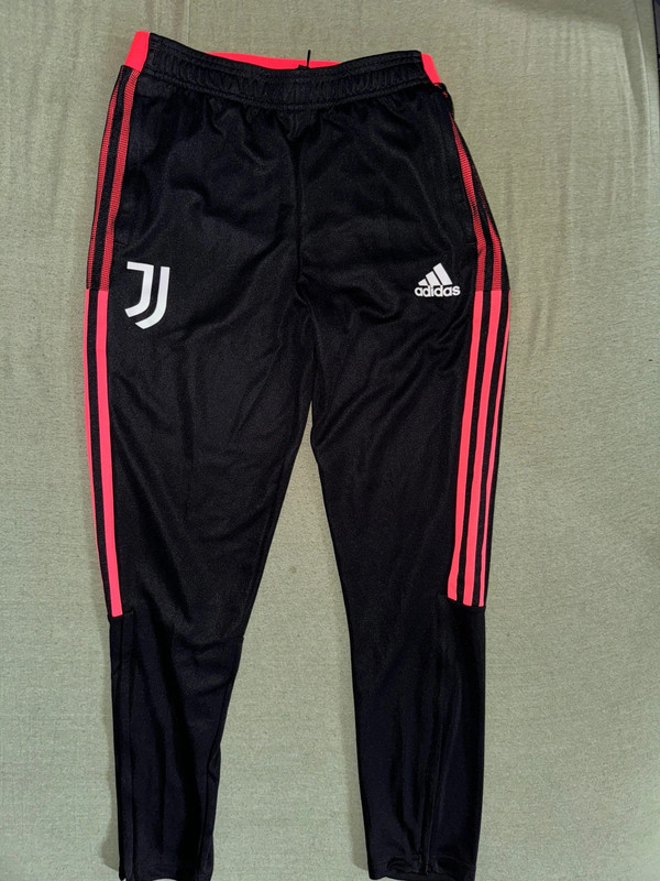 Bas Juventus 1