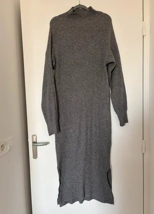 Robe pull en maille hiver grise TU, marca: Boutique indépendante, estado: Muito bom, tamanho: Tamanho único, €8.00, €9.10 inclui Proteção do Comprador