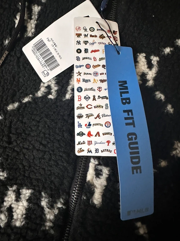 Sweat Teddy MLB xl unisexe - photo numéro 5