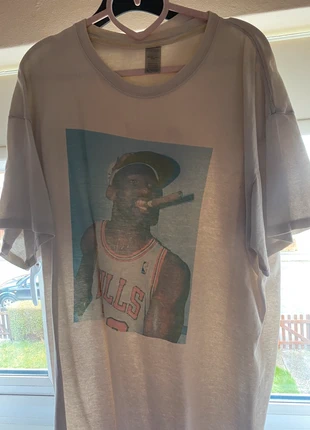 White Michael jordan cigar T shirt , brand: Me, condition: Good, size: XL, £10.00, £11.20 includes Buyer Protection