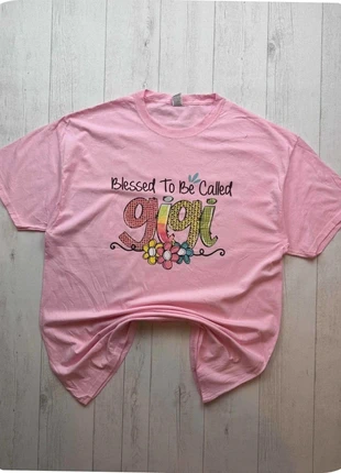 T-shirt teeshirt imprimer fruit of the loom avec impression 'Blessed To Be Called Gigi' taille Xl, marque: Fruit of the Loom, état: Très bon état, taille: XL, 10,00 €, 11,20 € Protection acheteurs incluse