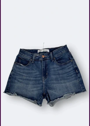 Short en jean Levi’s Signature High Rise pour femme taille S, marke: Levi's, zustand: Sehr gut, größe: S / 36 / 8, 12,00 €, 13,30 € beinhaltet Vinted-Käuferschutz Pro