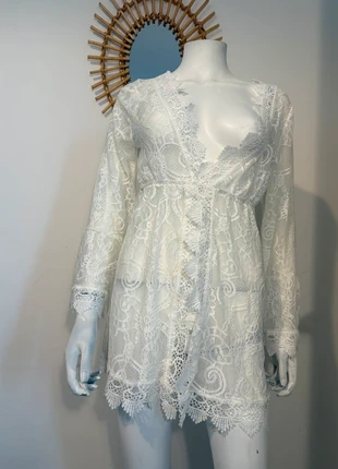 Magnifique Gilet dentelle blanc femme plage taille M léger chic bohème, marke: Boutique Bohéme, zustand: Sehr gut, größe: M / 38 / 10, 9,50 €, 10,68 € inklusive Vinted-Käuferschutz