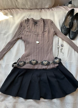 Brown Low Cut Waist Hugging Long Sleeve, merk: Cellini, staat: Heel goed, maat: S / 36 / 8, € 13,00, € 14,35 inclusief Kopersbescherming