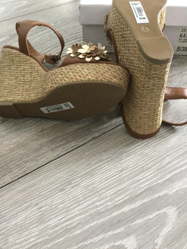 Head over sales heels wedges