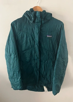 Veste imperméable à capuche verte Patagonia femme taille S coupe-vent outdoor vintage, marque: Patagonia, état: Très bon état, taille: S / 36 / 8, 40,00 €, 42,70 € Protection acheteurs incluse