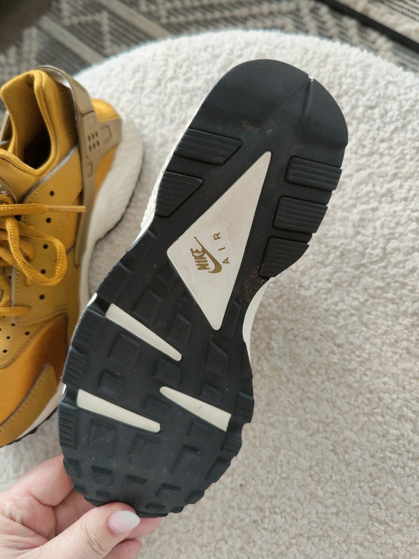 Nike Air Huarache Gold Khaki Sonderedition Vinted