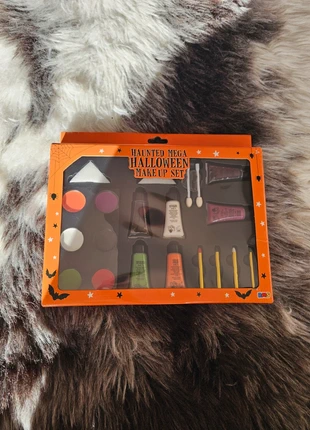 New with tags halloween make up kit orange purple set new, brand: RMS, condition: New with tags, £5.00, £5.95 includes Buyer Protection