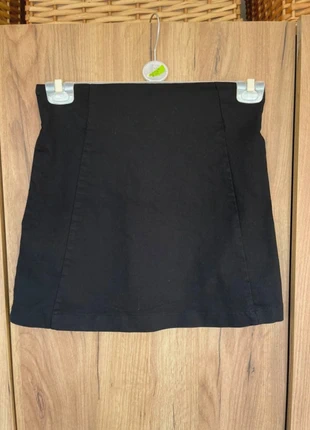 Aantrekkelijk zwart NA-KD minirok met ritssluiting – maat 36! Dames, merk: NA-KD, staat: Heel goed, maat: S / 36 / 8, € 8,99, € 10,14 inclusief Kopersbescherming