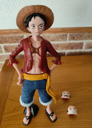 Figurine Luffy / One Piece - 28cm / 3 visages, condition: Very good, size: One size, €14.90, €16.35 includes Buyer Protection Pro