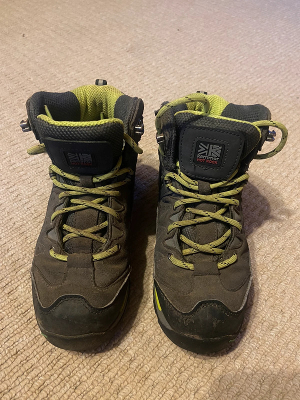 Boys walking boots size 1 sales
