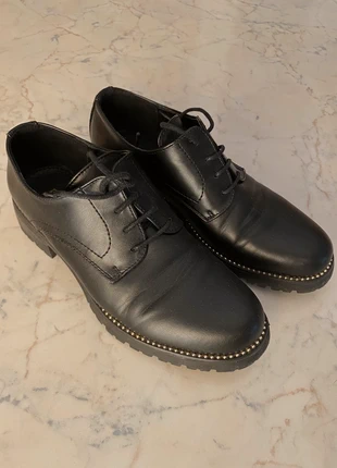 Francesine con piccole borchie, marque: PrimaDonna, état: Très bon état, taille: 38, 9,00 €, 10,15 € Protection acheteurs incluse