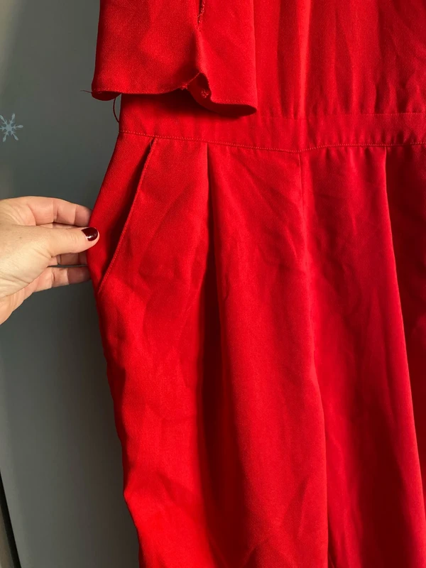 Combinaison pantalon rouge - taille 36 - photo numéro 4