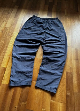 Nike TrackPants Blue Flared L, marque: Nike, état: Très bon état, taille: L, 18,00 €, 19,60 € Protection acheteurs incluse
