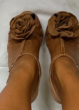 Sandalo con tacco alto in vera pelle marrone da donna, marca: Fratelli Rossi, estado: Muito bom, tamanho: 36, €25.00, €26.95 inclui Proteção do Comprador