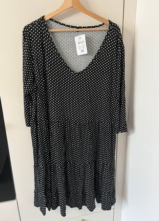 Robe à pois kiabi taille 50/52, brand: Kiabi, condition: New with tags, size: 5XL / 50 / 22, €13.00, €14.35 includes Buyer Protection