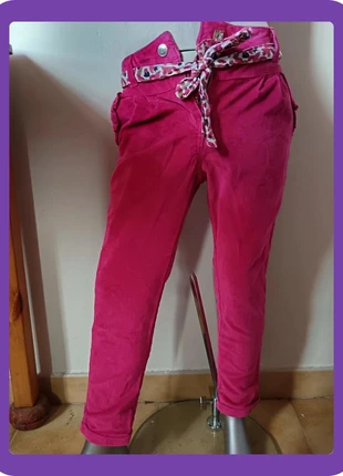 Pantalon en velours côtelé fuchsia / fuchsia corduroy pants, marque: Tape à l'œil, état: Neuf sans étiquette, taille: 6 ans / 116 cm, 7,90 €, 9,00 € Protection acheteurs incluse