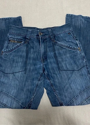 Jeans Baggy con cuciture particolari e tante tasche, brand: Vintage Dressing, condizioni: Ottime, taglia: IT 34 | W24, €9.00, €10.15 include la Protezione acquisti